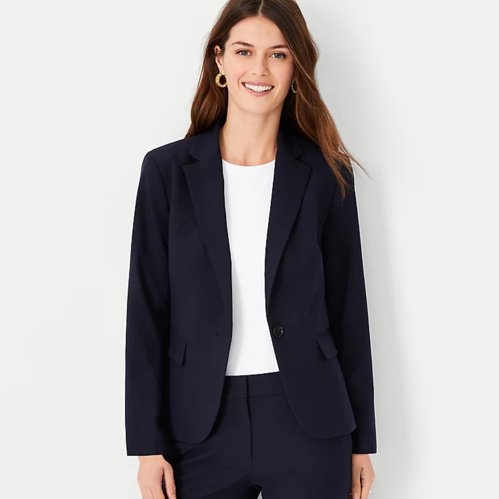 Ann Taylor Navy Blazer - One Button Blazer in Seasonless Stretch - Size 00